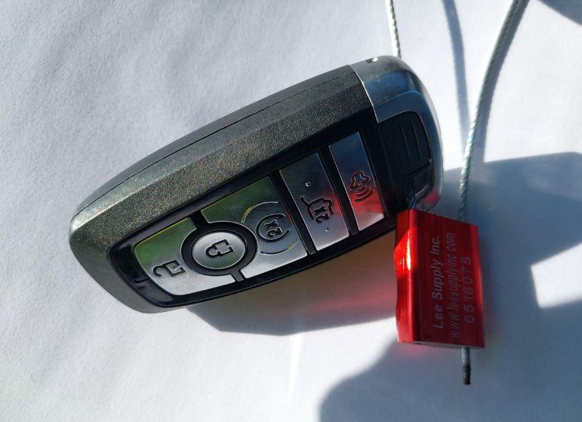 Photo 11 of 2023 Ford Expedition XLT (VIN 1FMJU1J85PEA60206)