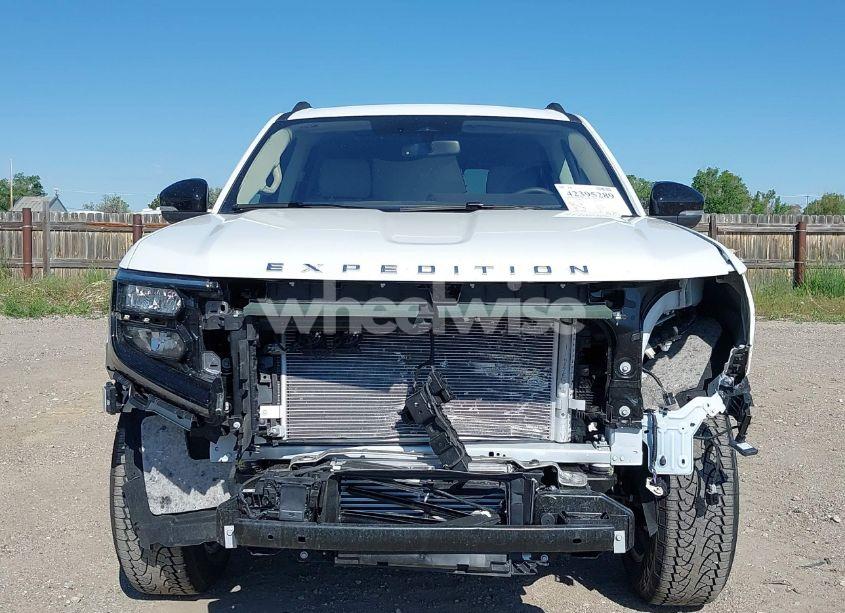 Photo 13 of 2025 Ford Expedition ACTIVE (VIN 1FMJU1J85SEA23004)