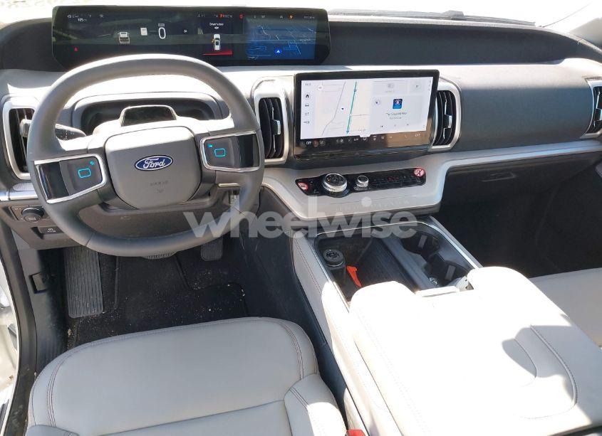 Photo 18 of 2025 Ford Expedition ACTIVE (VIN 1FMJU1J85SEA23004)