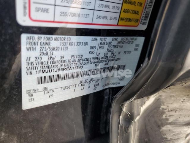 Photo 13 of 2024 FORD EXPEDITION XLT (VIN 1FMJU1J86REA15343)