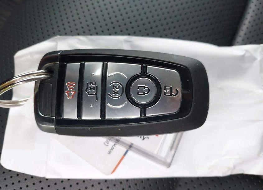 Photo 11 of 2024 Ford Expedition XLT (VIN 1FMJU1J86REA32014)