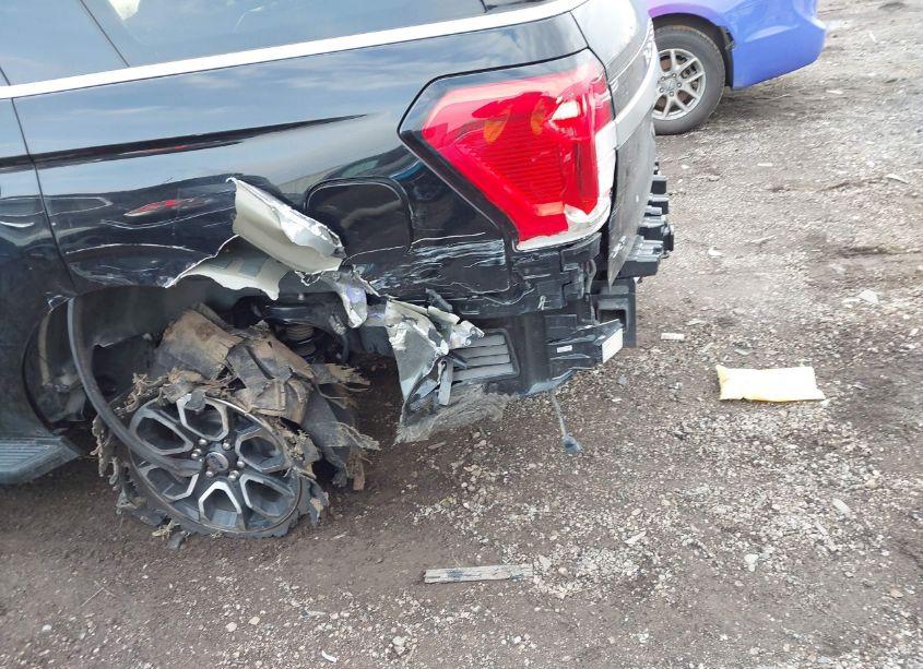 Photo 6 of 2024 Ford Expedition XLT (VIN 1FMJU1J87REA42227)