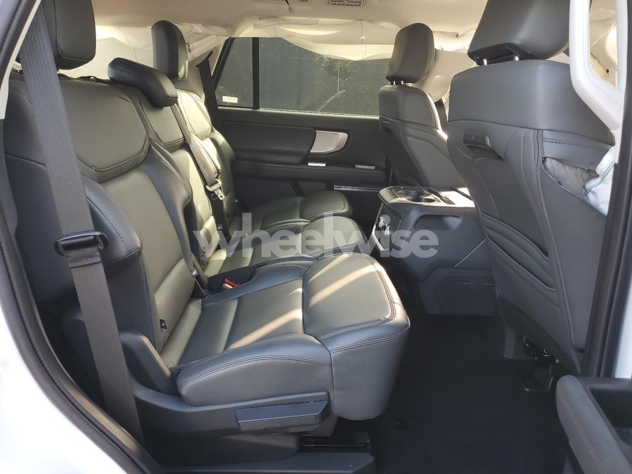 Photo 11 of 2025 FORD EXPEDITION ACTIVE (VIN 1FMJU1J89SEA16170)