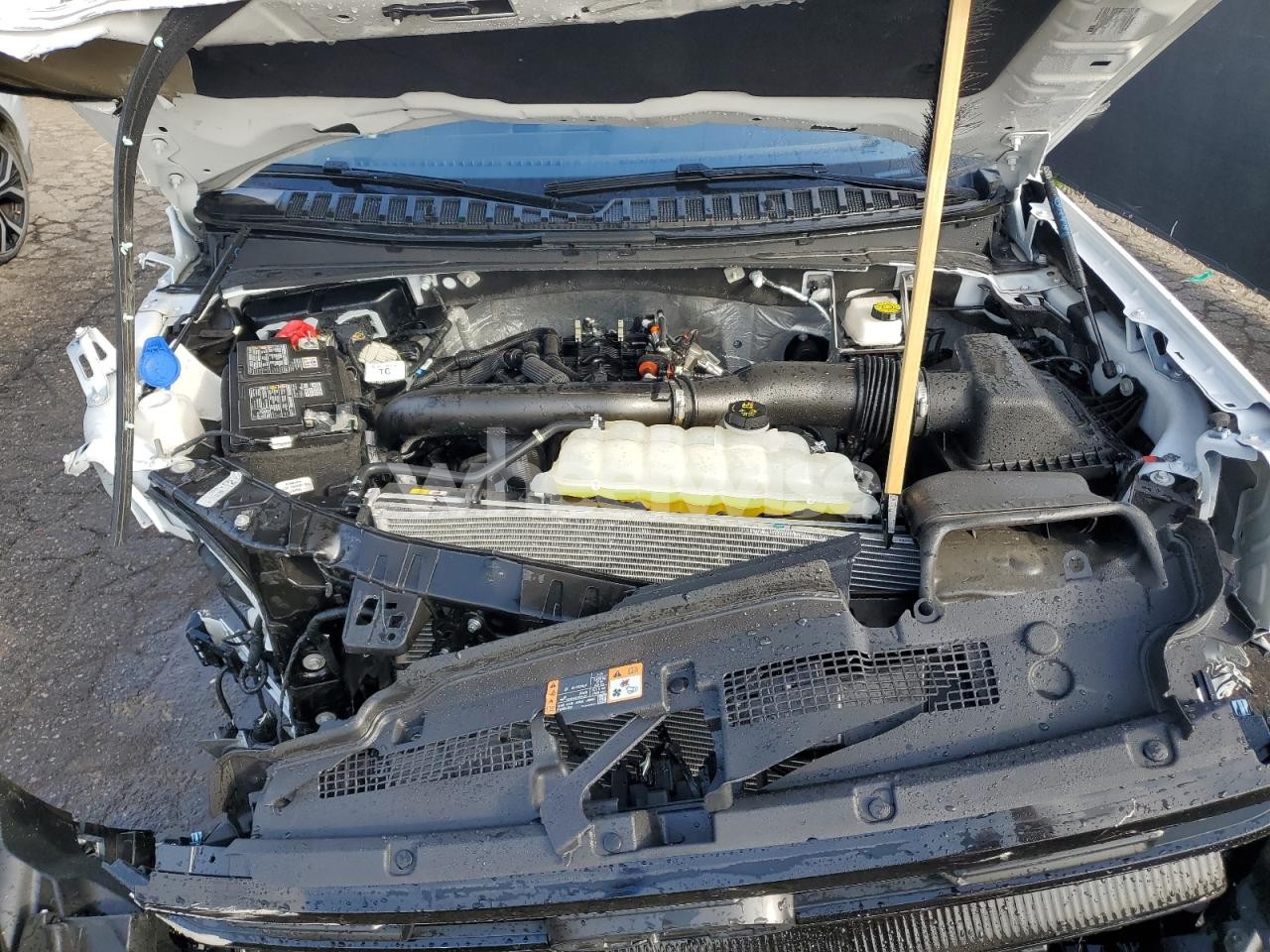 Photo 12 of 2025 FORD EXPEDITION ACTIVE (VIN 1FMJU1J89SEA16170)