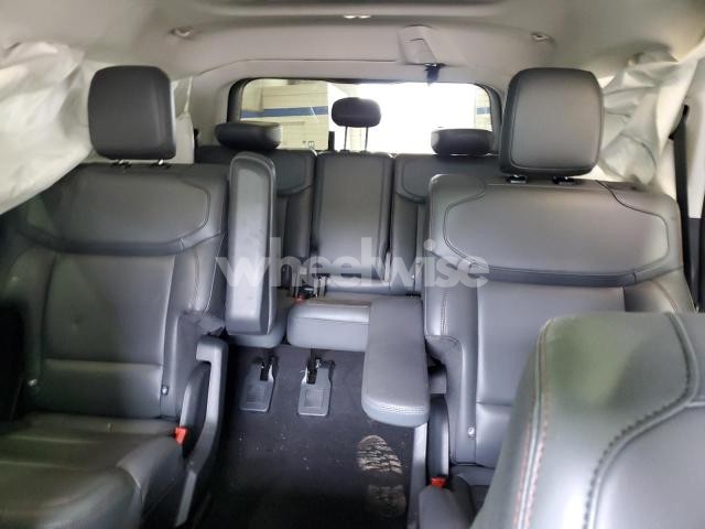 Photo 6 of 2025 FORD EXPEDITION ACTIVE N/A (VIN 1FMJU1J89SEA43921)