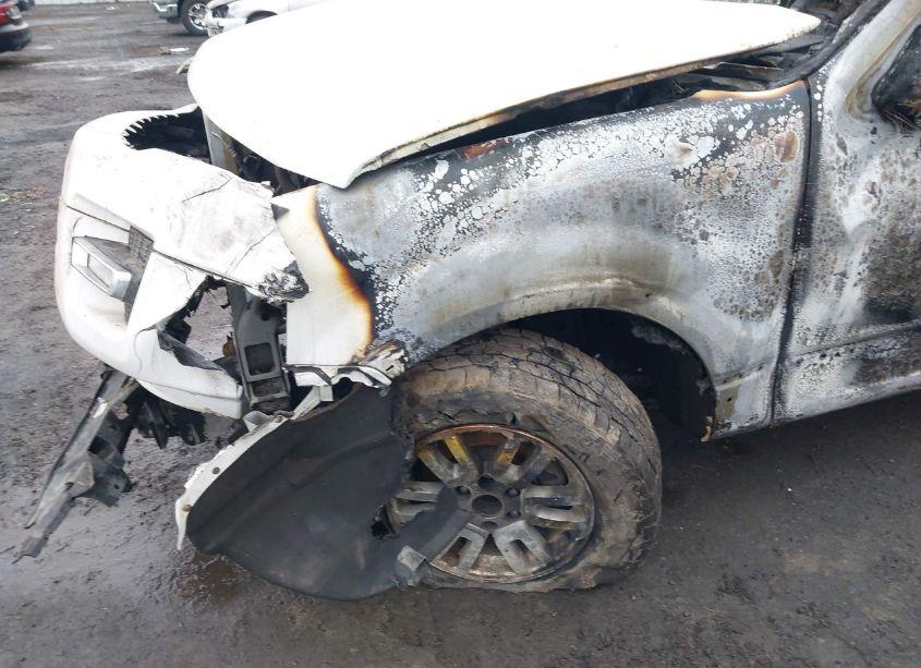 Photo 11 of 2015 Ford Expedition XLT (VIN 1FMJU1JT0FEF34002)