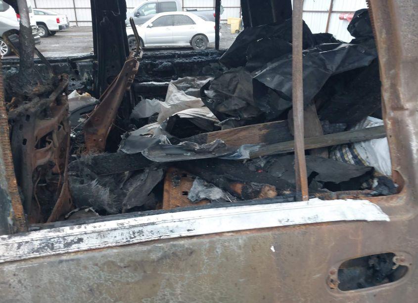 Photo 14 of 2015 Ford Expedition XLT (VIN 1FMJU1JT0FEF34002)