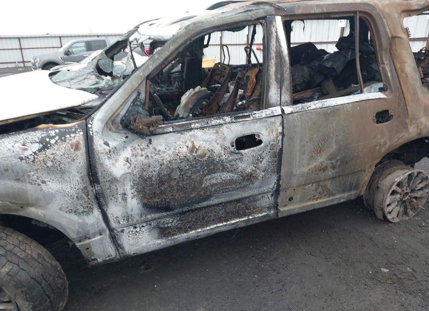 Photo 6 of 2015 Ford Expedition XLT (VIN 1FMJU1JT0FEF34002)