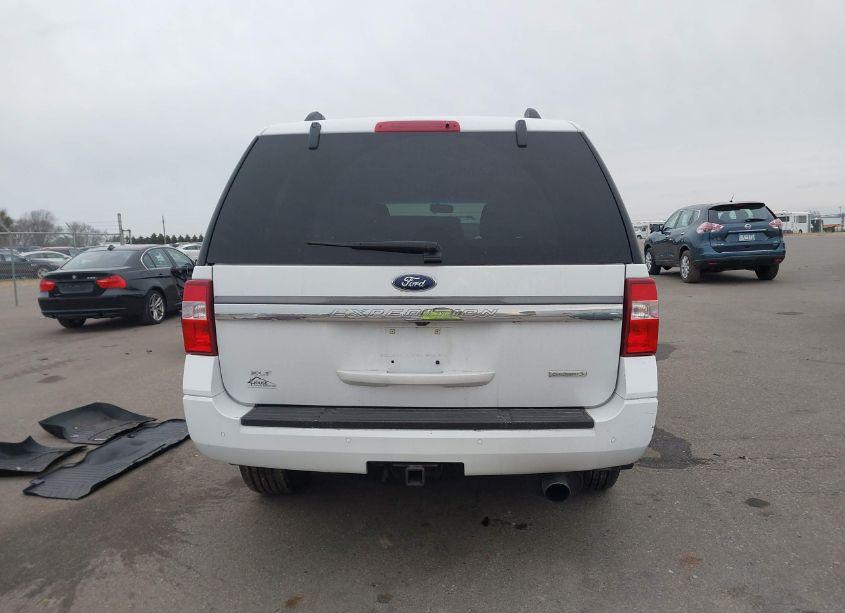 Photo 16 of 2016 Ford Expedition XLT (VIN 1FMJU1JT0GEF50332)