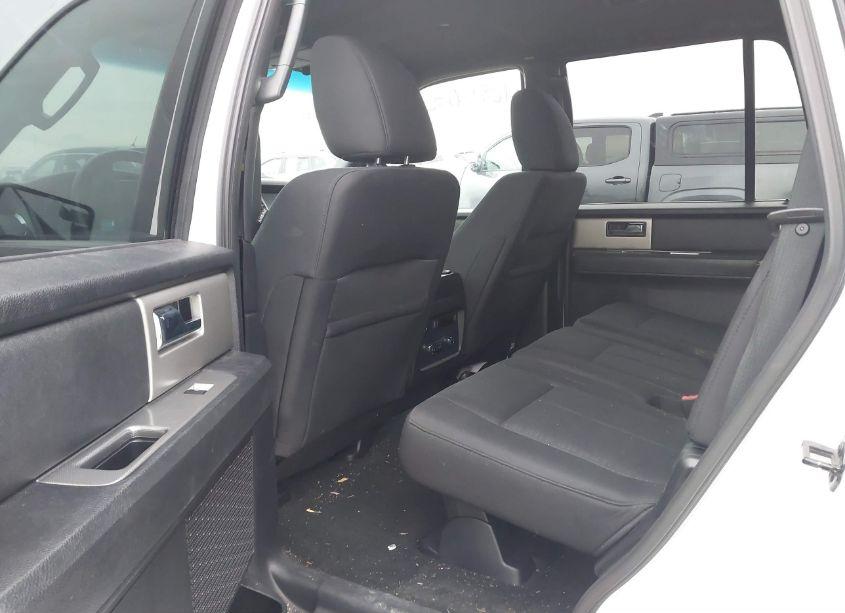 Photo 8 of 2016 Ford Expedition XLT (VIN 1FMJU1JT0GEF50332)