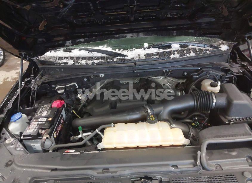 Photo 10 of 2018 Ford Expedition XLT (VIN 1FMJU1JT0JEA30011)