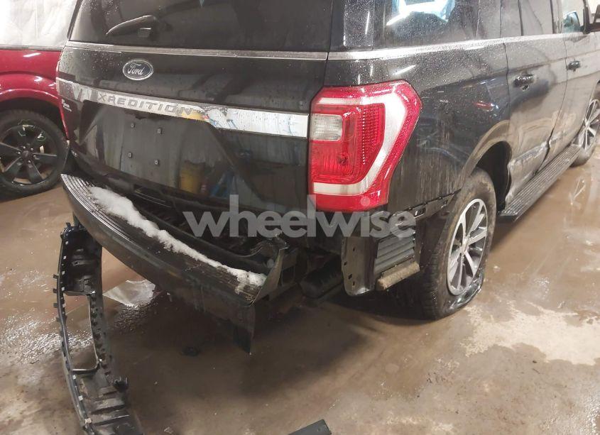 Photo 18 of 2018 Ford Expedition XLT (VIN 1FMJU1JT0JEA30011)