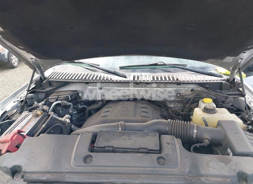 Photo 10 of 2017 Ford Expedition XLT (VIN 1FMJU1JT1HEA52786)