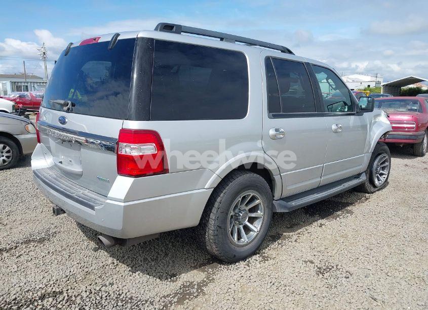 Photo 4 of 2017 Ford Expedition XLT (VIN 1FMJU1JT1HEA52786)