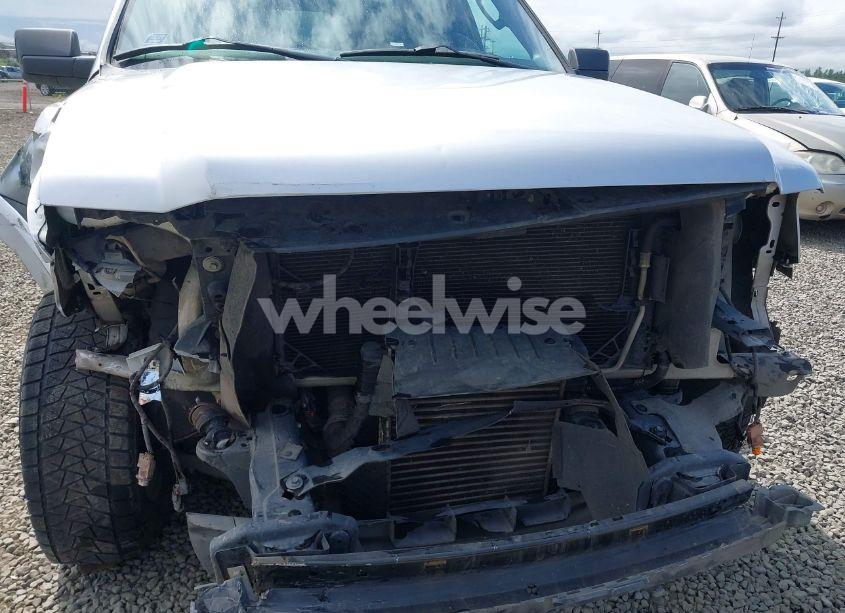 Photo 6 of 2017 Ford Expedition XLT (VIN 1FMJU1JT1HEA52786)