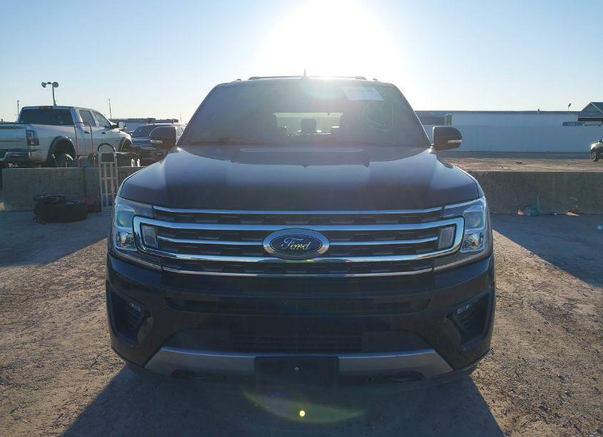 Photo 6 of 2018 Ford Expedition XLT (VIN 1FMJU1JT1JEA63793)