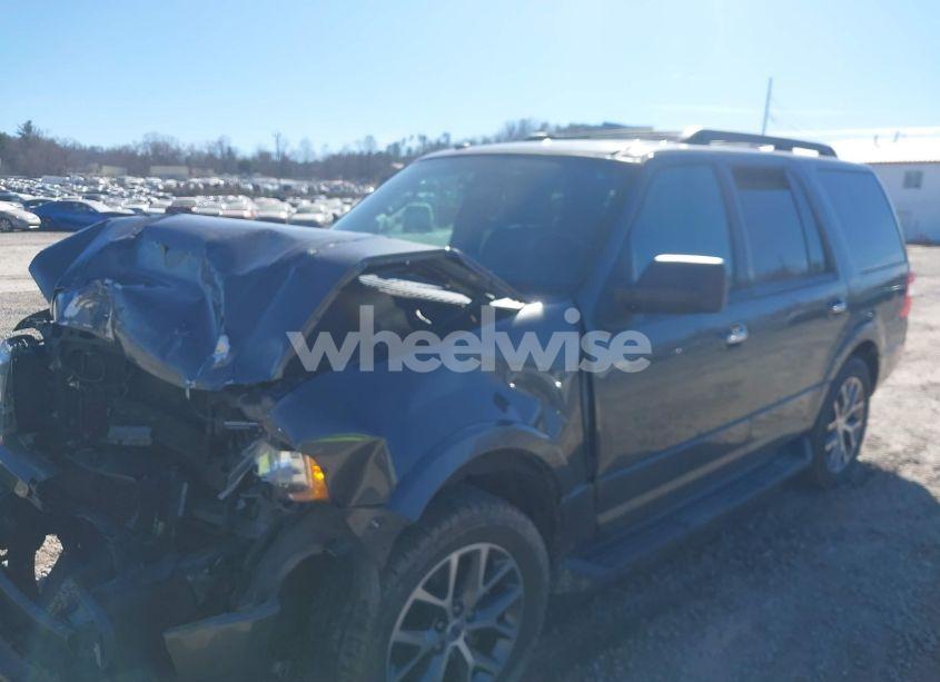 Photo 2 of 2016 Ford Expedition XLT (VIN 1FMJU1JT2GEF56780)