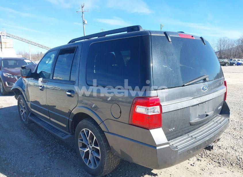 Photo 3 of 2016 Ford Expedition XLT (VIN 1FMJU1JT2GEF56780)