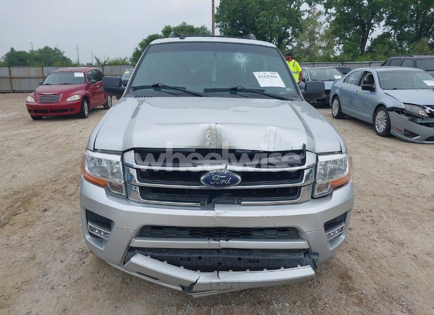 Photo 12 of 2017 Ford Expedition XLT (VIN 1FMJU1JT2HEA58564)