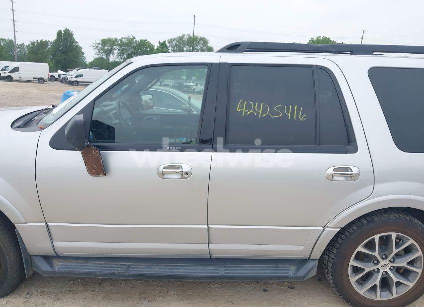 Photo 14 of 2017 Ford Expedition XLT (VIN 1FMJU1JT2HEA58564)