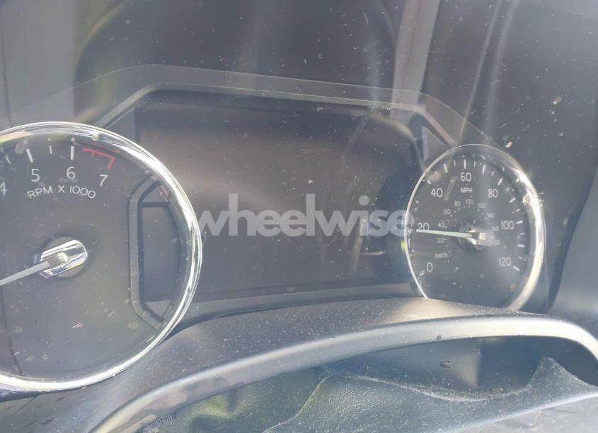 Photo 14 of 2018 Ford Expedition XLT (VIN 1FMJU1JT2JEA29961)