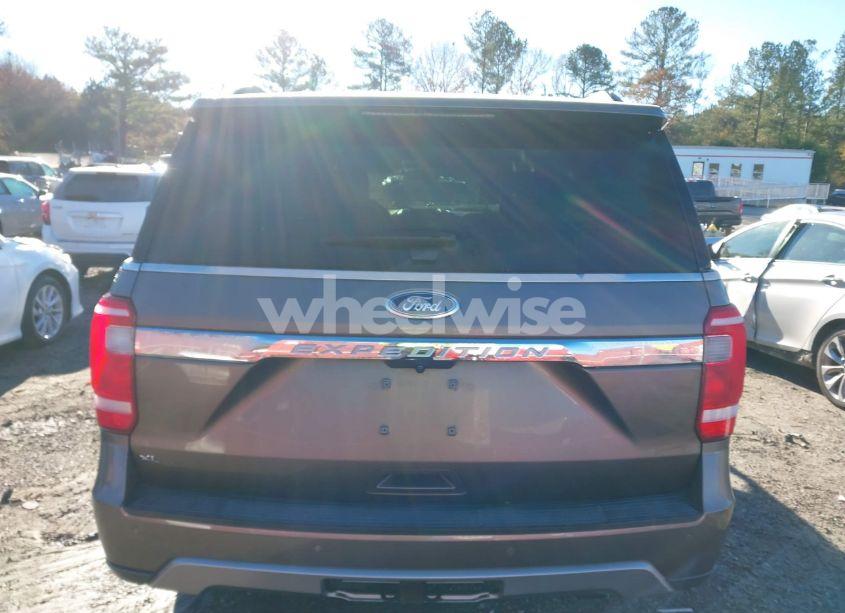 Photo 15 of 2018 Ford Expedition XLT (VIN 1FMJU1JT2JEA29961)