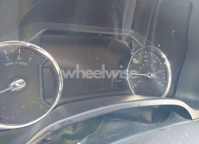 Photo 7 of 2018 Ford Expedition XLT (VIN 1FMJU1JT2JEA29961)