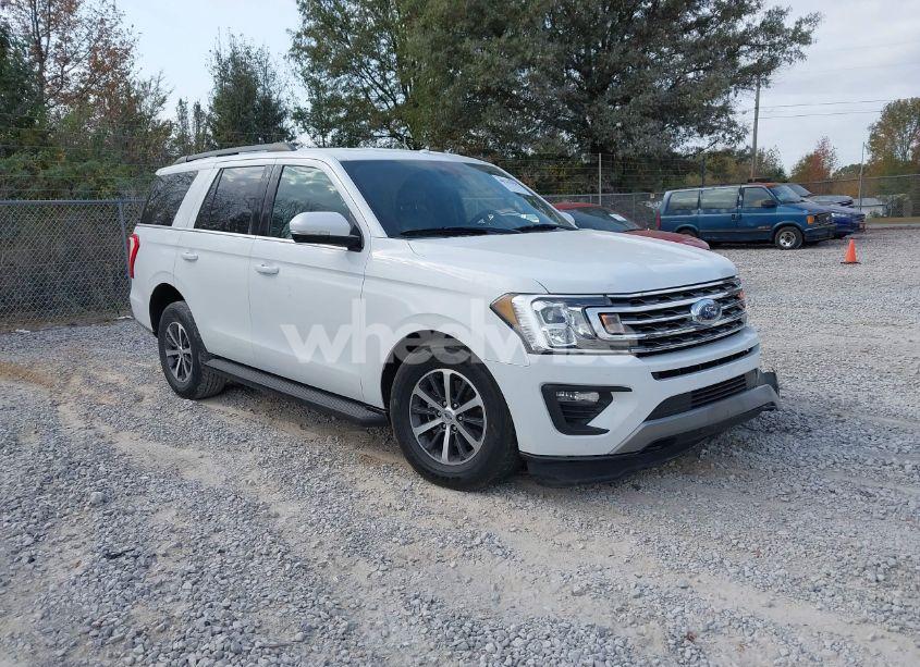 2019 Ford Expedition XLT (VIN 1FMJU1JT2KEA29766) main photo