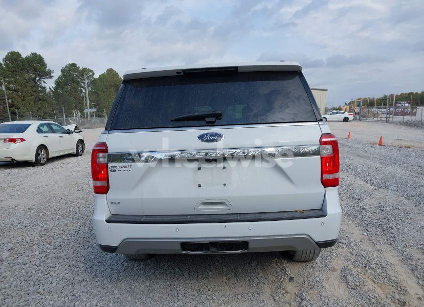 Photo 17 of 2019 Ford Expedition XLT (VIN 1FMJU1JT2KEA29766)