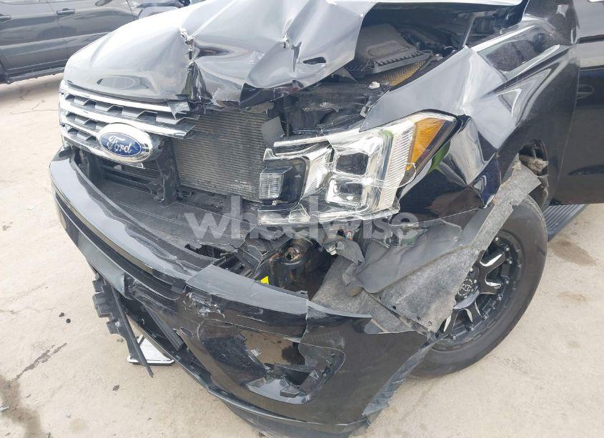 Photo 6 of 2019 Ford Expedition XLT (VIN 1FMJU1JT2KEA53534)