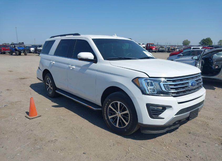 2019 Ford Expedition XLT (VIN 1FMJU1JT2KEA69233) main photo