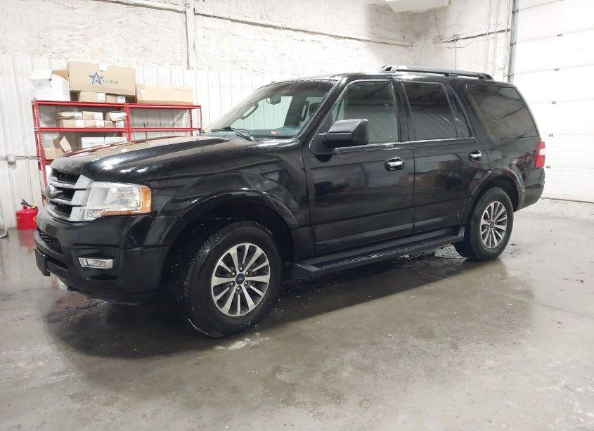 Photo 2 of 2017 Ford Expedition XLT (VIN 1FMJU1JT3HEA52790)