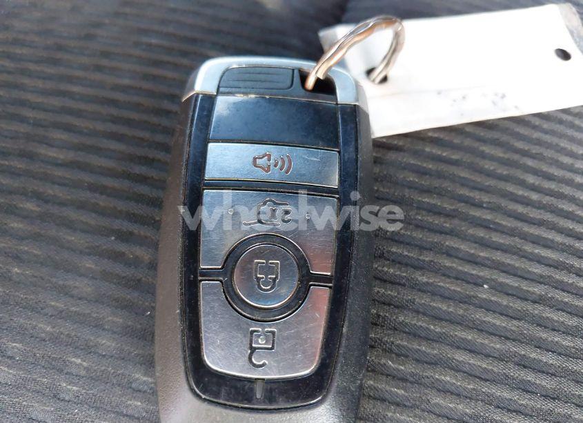 Photo 11 of 2018 Ford Expedition XLT (VIN 1FMJU1JT3JEA15535)