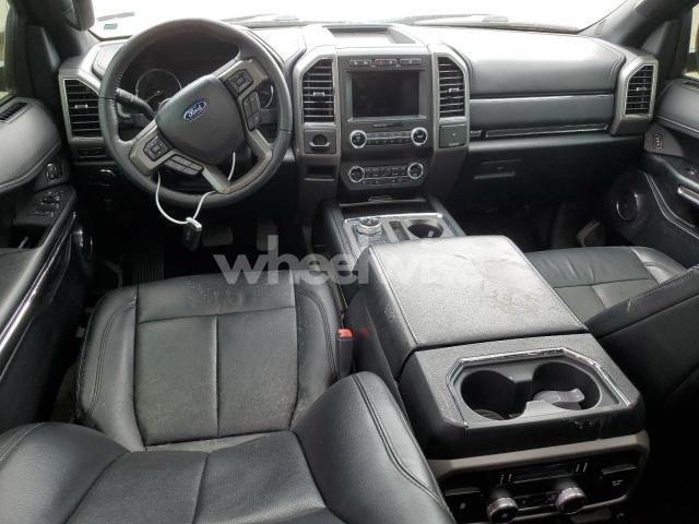 Photo 13 of 2020 FORD EXPEDITION XLT (VIN 1FMJU1JT3LEA15361)