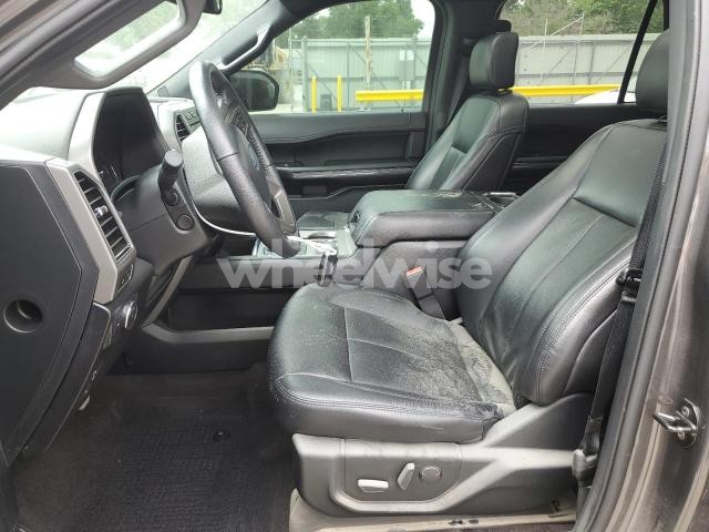 Photo 3 of 2020 FORD EXPEDITION XLT (VIN 1FMJU1JT3LEA15361)