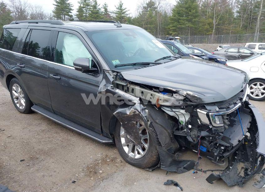 2021 Ford Expedition XLT (VIN 1FMJU1JT3MEA38883) main photo