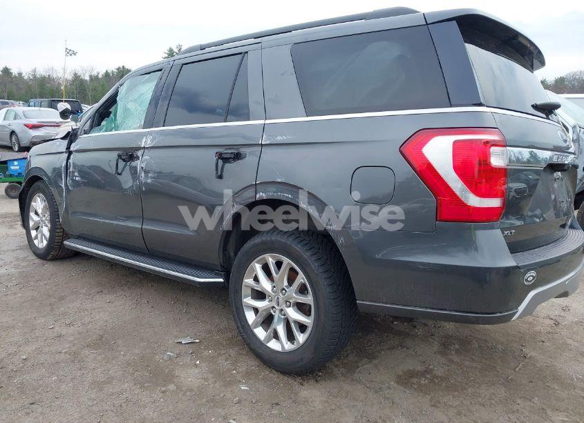 Photo 3 of 2021 Ford Expedition XLT (VIN 1FMJU1JT3MEA38883)