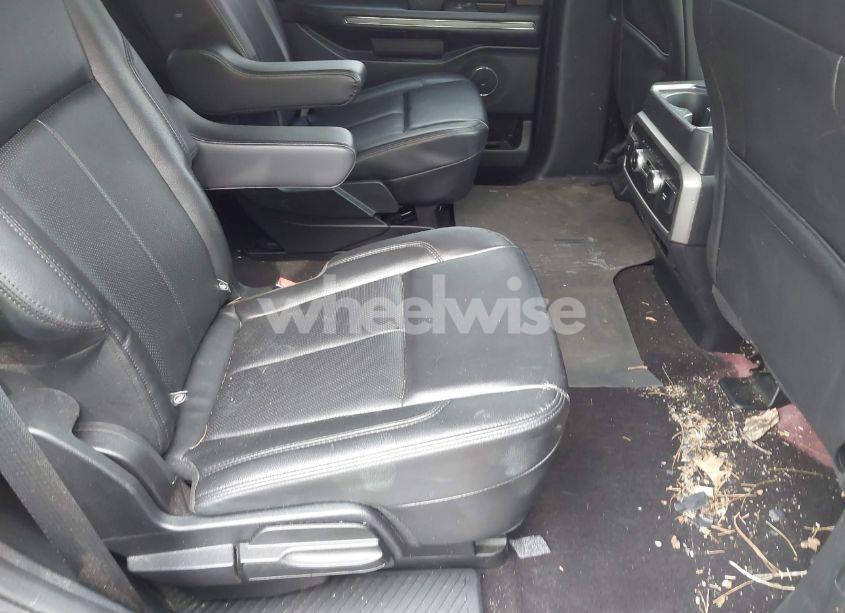 Photo 8 of 2021 Ford Expedition XLT (VIN 1FMJU1JT3MEA38883)