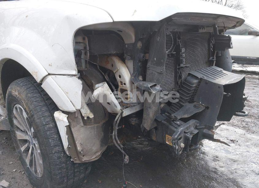 Photo 19 of 2017 Ford Expedition XLT (VIN 1FMJU1JT4HEA31284)