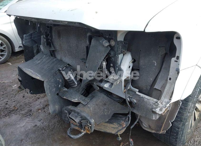 Photo 6 of 2017 Ford Expedition XLT (VIN 1FMJU1JT4HEA31284)