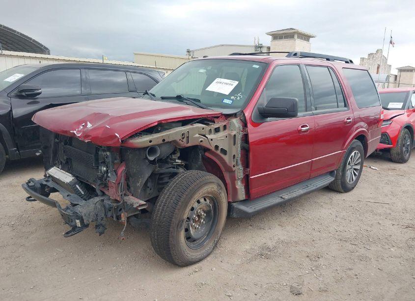 Photo 2 of 2017 Ford Expedition XLT (VIN 1FMJU1JT5HEA66495)