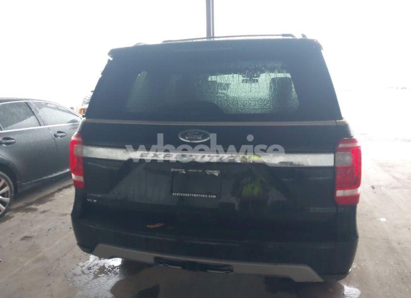 Photo 16 of 2019 Ford Expedition XLT (VIN 1FMJU1JT5KEA01234)