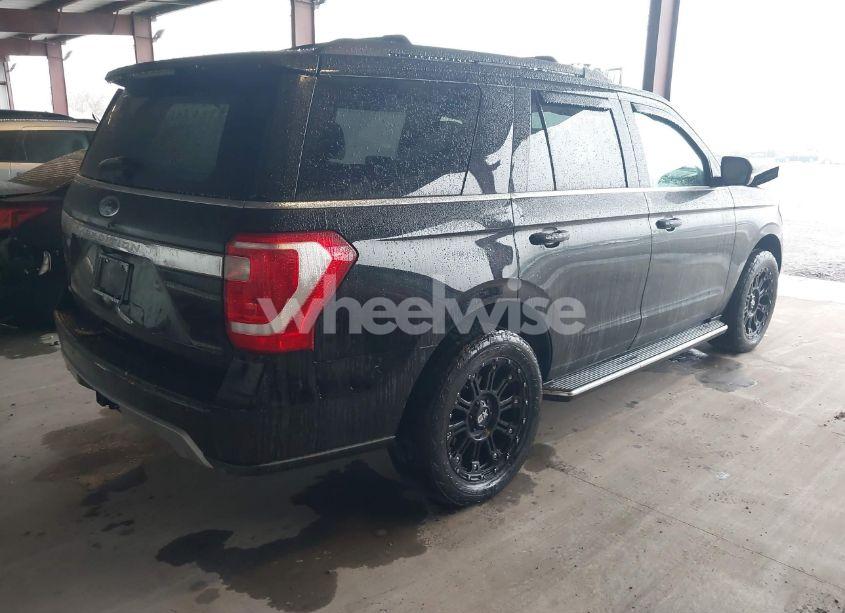 Photo 4 of 2019 Ford Expedition XLT (VIN 1FMJU1JT5KEA01234)