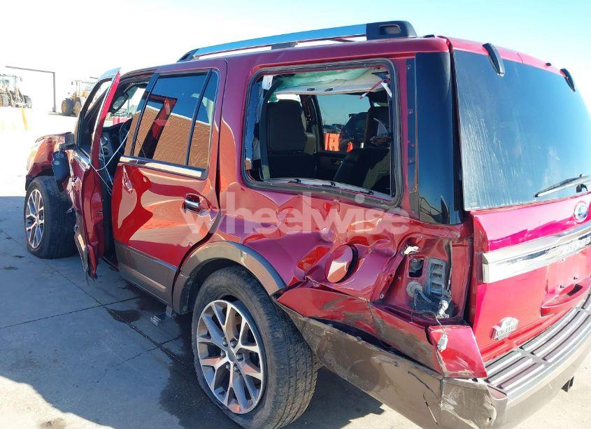 Photo 6 of 2015 Ford Expedition XLT/KING RANCH (VIN 1FMJU1JT6FEF06799)