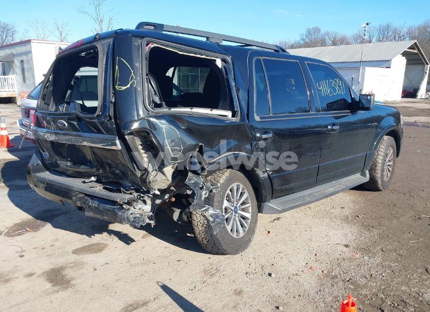 Photo 4 of 2016 Ford Expedition XLT (VIN 1FMJU1JT6GEF37942)