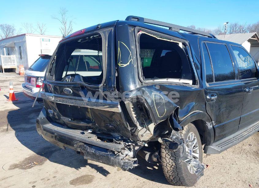 Photo 6 of 2016 Ford Expedition XLT (VIN 1FMJU1JT6GEF37942)