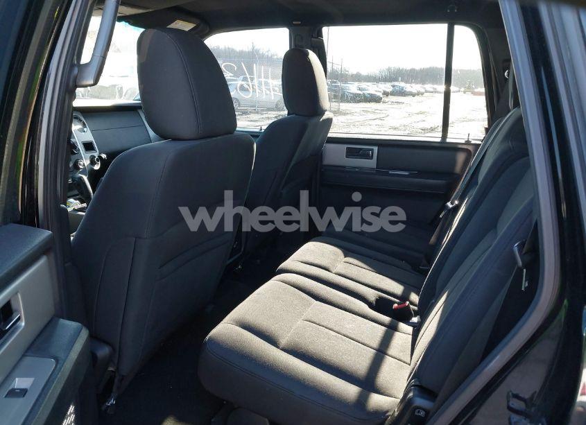 Photo 8 of 2016 Ford Expedition XLT (VIN 1FMJU1JT6GEF37942)