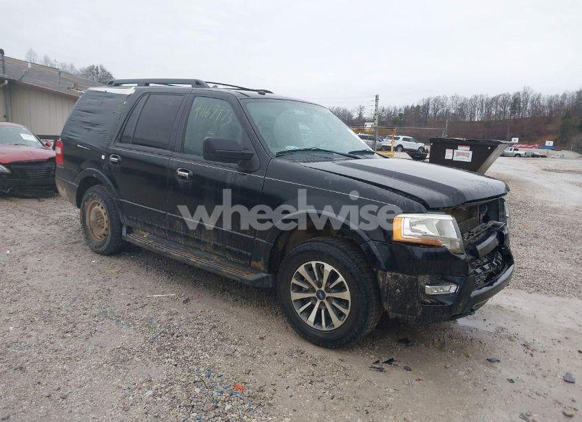 2017 Ford Expedition XLT (VIN 1FMJU1JT6HEA27916) main photo