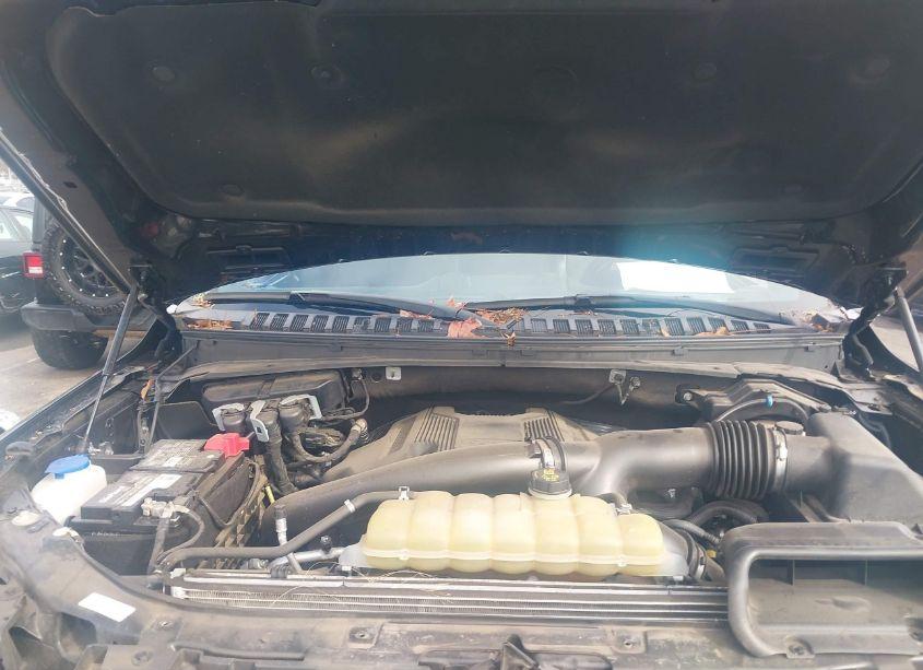 Photo 10 of 2020 Ford Expedition XLT (VIN 1FMJU1JT6LEA63369)