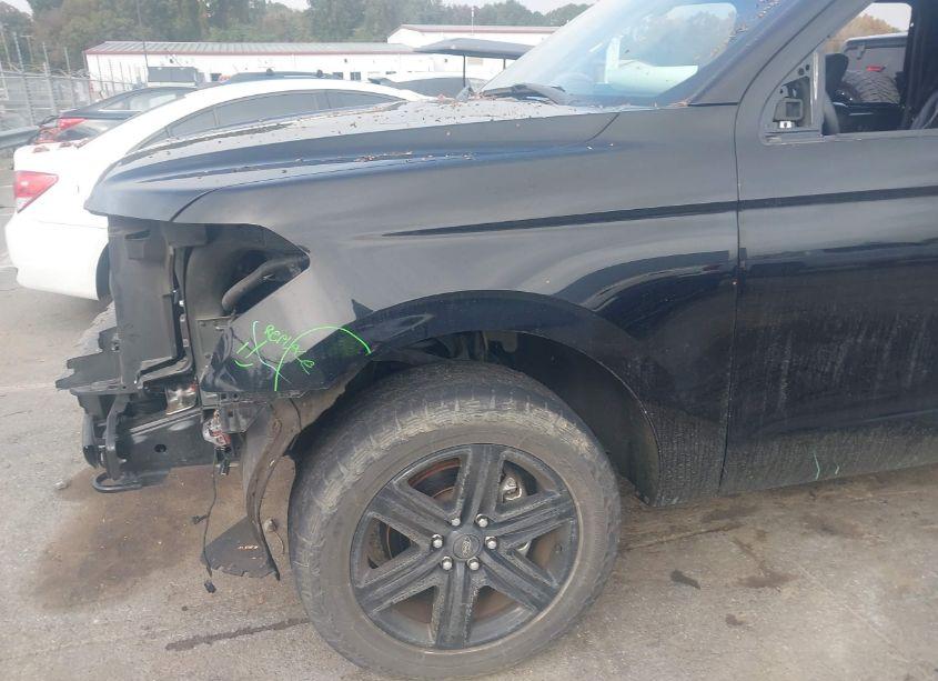 Photo 17 of 2020 Ford Expedition XLT (VIN 1FMJU1JT6LEA63369)